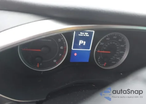 2021 Subaru Ascent Premium z USA, uszkodzony, nr VIN 4S4WMAFD8M3444760